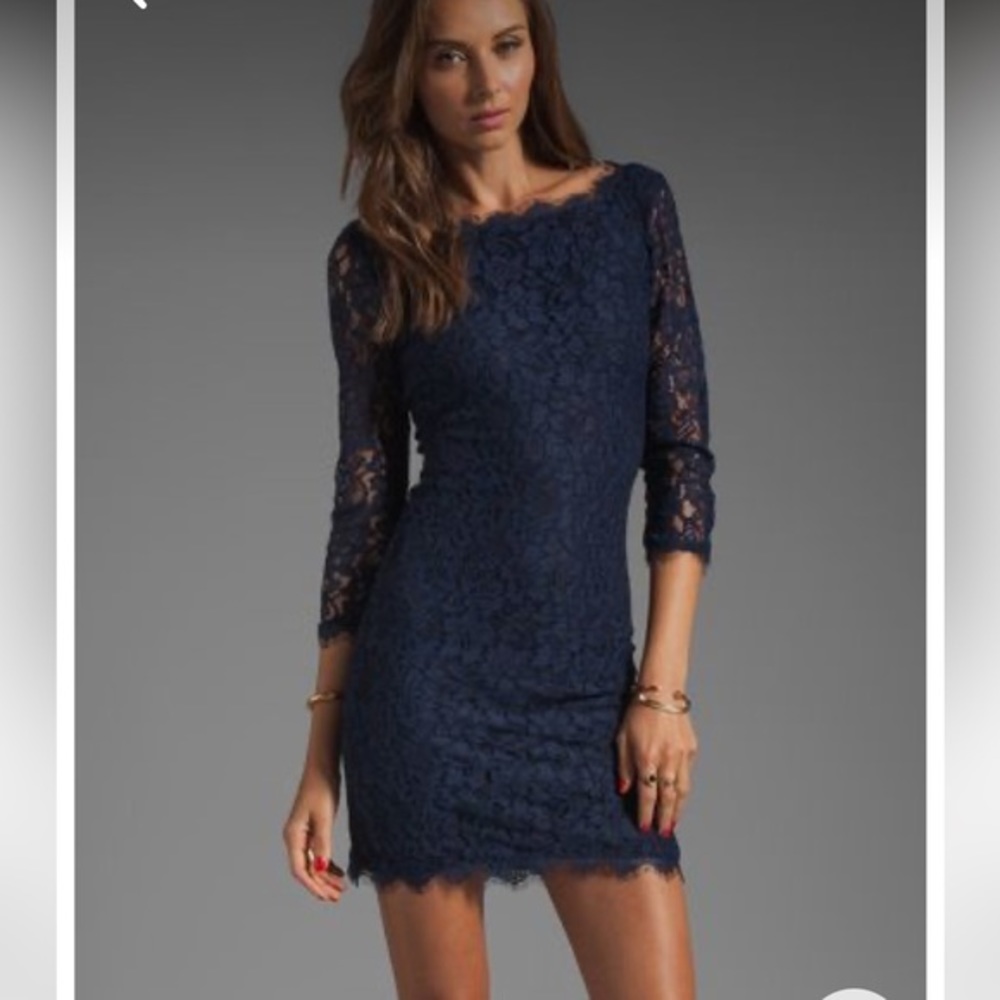 Diane Von Furstenberg Zarita Lace Midnight Blue Sheath Dress Size 10 - Picture 15 of 15